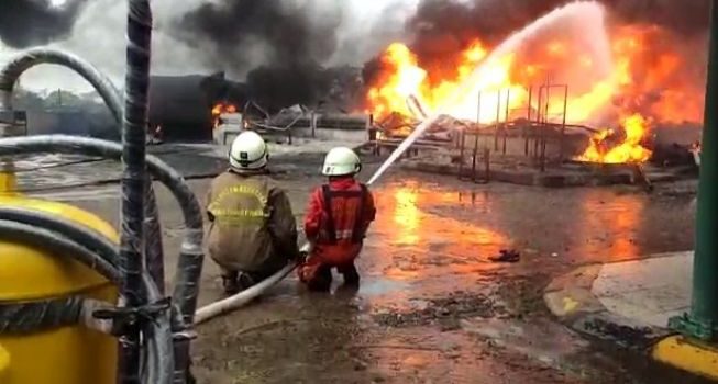 Pabrik Produksi Tinner di Tangerang Ludes Terbakar