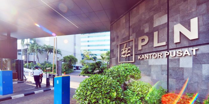 Baru Lulus Kuliah Bisa Langsung Kerja di PLN, Ini Syaratnya