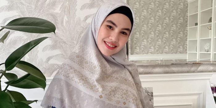Viral, Kartika Putri Desak Luna Maya Menikah Kembali