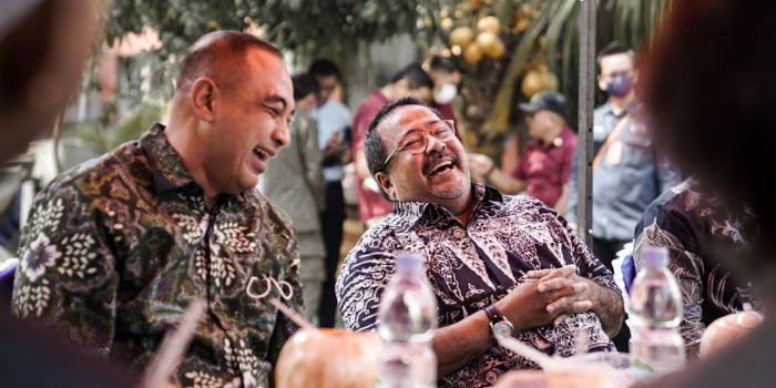 Senyum sumringah Rano-Zaki hadiri festival kampung cengkok