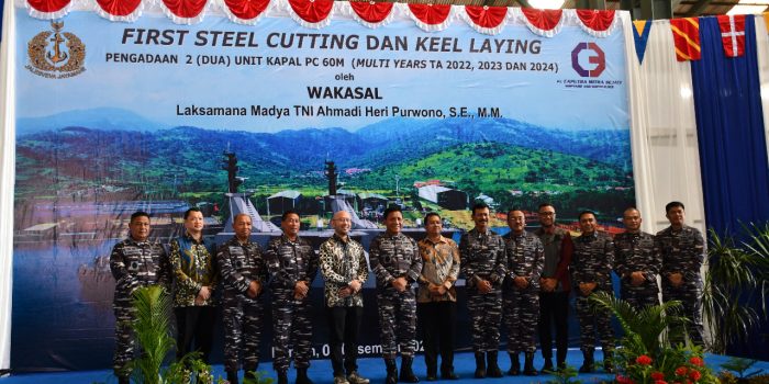Wakasal Hadiiri First Steel Cutting dan Keel Laying Kapal PC 60 M di Banten