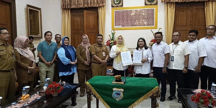 Pemkab Pandeglang Terima Pengelolaan SPAM KSPN Dari Kementerian PUPR