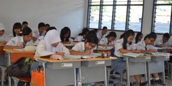 Polemik Pemberhentian Siswa di SMA Negeri 6 Kota Serang, Orang Tua dan Mahasiswa Angkat Bicara