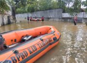 Kawasan Industri Km 22 Tangerang Terendam, BPBD Evakuasi Karyawan Terjebak Banjir