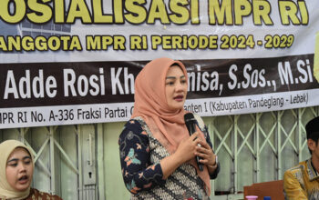 Adde Rosi Khoerunnisa Sosialisasikan Empat Pilar Kebangsaan dan Serahkan BPJS PBI di Desa Sipayung
