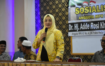 Adde Rosi Khoerunnisa Sosialisasikan Empat Pilar Kebangsaan dan Salurkan Bantuan PIP di SMK Mutiara Harapan Pandeglang