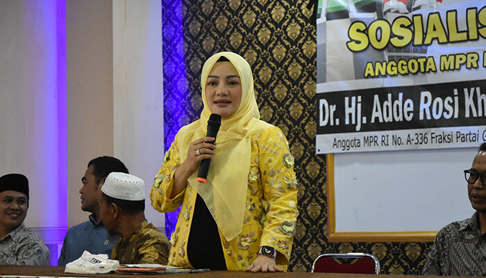 Adde Rosi Khoerunnisa Sosialisasikan Empat Pilar Kebangsaan dan Salurkan Bantuan PIP di SMK Mutiara Harapan Pandeglang