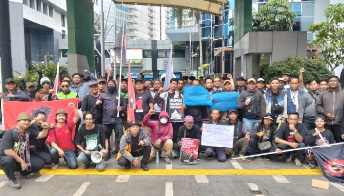 Buruh Bandara Gelar Aksi di Dirjen AHU Kemenkumham Jakarta