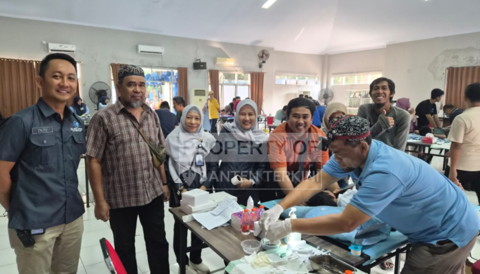 Ikatan Keluarga Alumni SMAN 1 Ciruas Gelar Khitanan Massal Usai Pelantikan Pengurus Baru