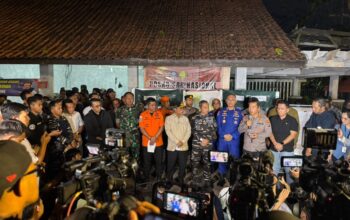 Gubernur Banten Hentikan Pencarian Jurnalis yang Hilang di Perairan Gunung Anak Krakatau