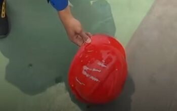 14 Alat Utama Dikerahkan, Tim SAR Temukan Helm Merah dan Barang Lain Hari kelima Pencarian Jurnalis yang Hilang
